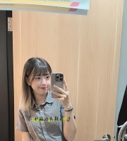 念念 160cm-C奶-21歲    鄰家女孩反差感小壞壞