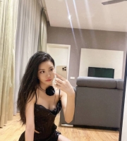雨希 165cm-48kg-C+奶-25歲    床上很騷噢