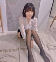 咪咪   163cm.C.20歲  性感絲襪 大長腿身材很均稱
