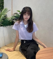 欣欣  158cm.B.22歲    小隻馬來襲，外貌甜美個性可愛
