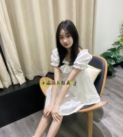 可愛元氣妹  小芹，156cm，小巧B奶，20歲。
