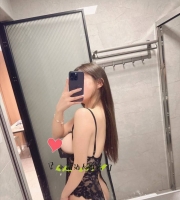 貝貝~162/46/25y/E奶 可無套 乳交 很淫蕩