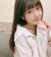 小小 160cm.B.20歲    角色扮演，火車便當