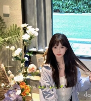 可兒 160cm | 43kg | C奶 |21歲    #主推比較有女友FU類型的