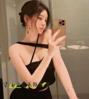 芬妮 168cm D罩杯 26歲  白天在公司上班