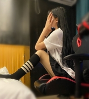 星星 163cm.45.B+.22歲  甜心少女擊之中你的心  白幼瘦