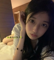 恩裳 162cm-C奶-18歲    18歲純甜學生妹