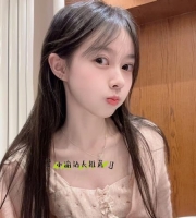 心心 160cm C奶 45kg 20歲    青春活力帶一點點羞澀
