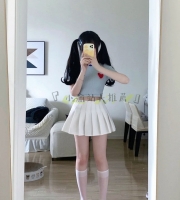 小鹿 158cm.B奶.18歲     現在可約 小蘿莉